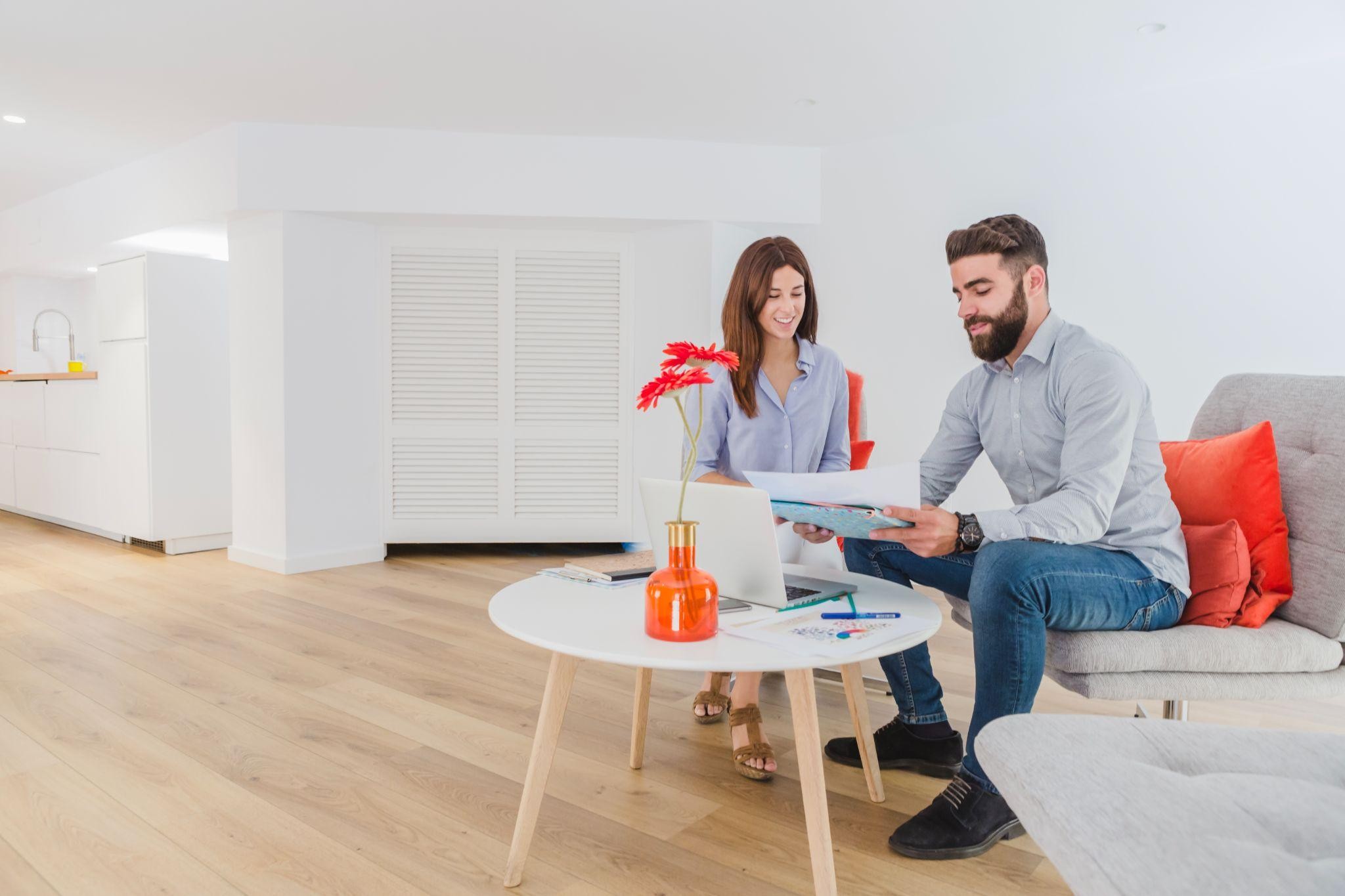 Why Are More Investors Turning to Furnished Rental Property Management Services?